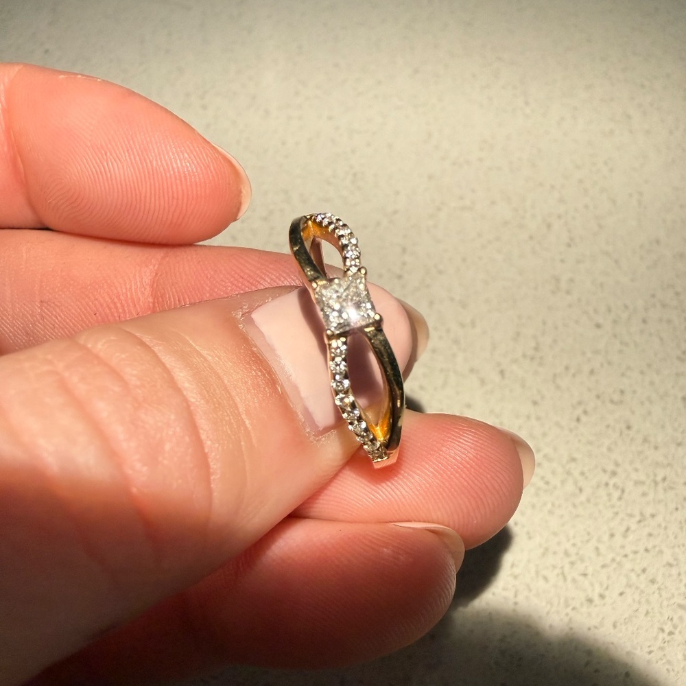 NEW 14K Yellow Gold Natural Diamond Infinity Ring 0.10–0.15 CT Light-Up HDI Box - Picture 6 of 13